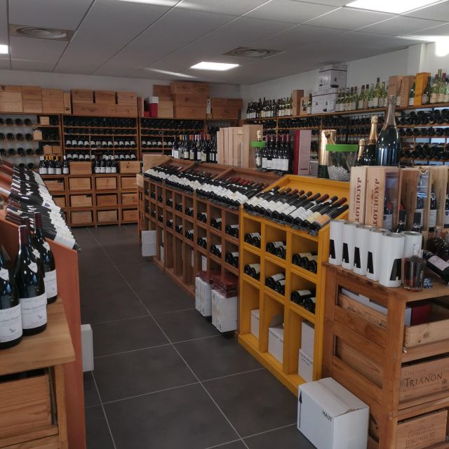 Private Tasting in Beaune : The Best of Burgundy Wines - Optional Extras: Gougère and a Memory Wine Glass