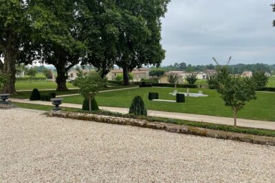 Private Tour and Tastings in St-Emilion: Grands Crus and Monuments - Entering the Monolithic Church of Saint-Émilion