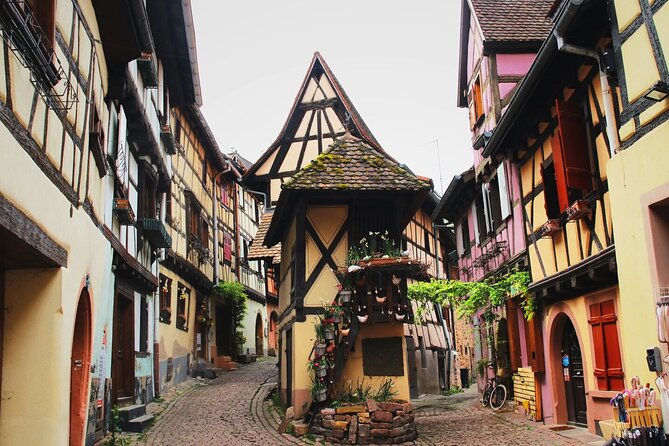 Private Tour: From Strasbourg to Colmar, Eguisheim, Riquewhir - Eguisheim: The Best Kind of Wind-Down