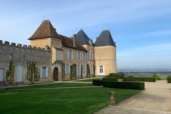 Private tour in the Sauternes wine region - discover Bordeaux sweet Crus Classés - Alaïs Adds More Than a Driver