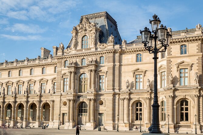 Private Tour Louvre Museum - Getting into the Louvre: skip lines, skip stress