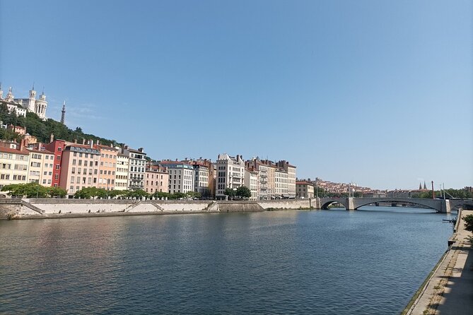 Private tour of old Lyon - 2 hours - A quick look inside the Pink Tower