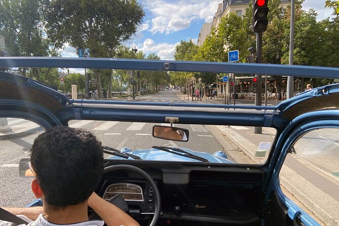 Private Tour of Paris in a convertible citroën 2CV - Why this 2CV tour works for first-time Paris planning