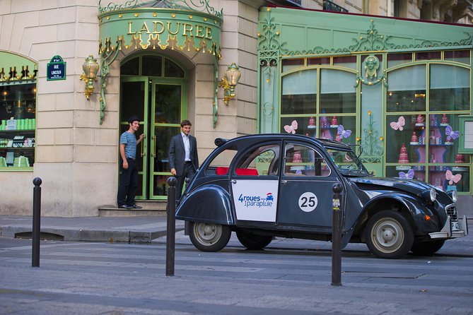 Private tour Paris 3 hours in vintage Citroën 2CV - Why a vintage 2CV works so well for Paris