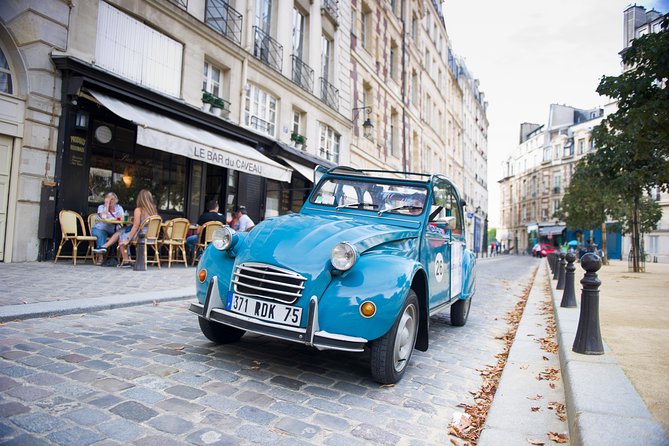 Private tour Paris 3 hours in vintage Citroën 2CV - Small-group value: what $192.89 per person really buys