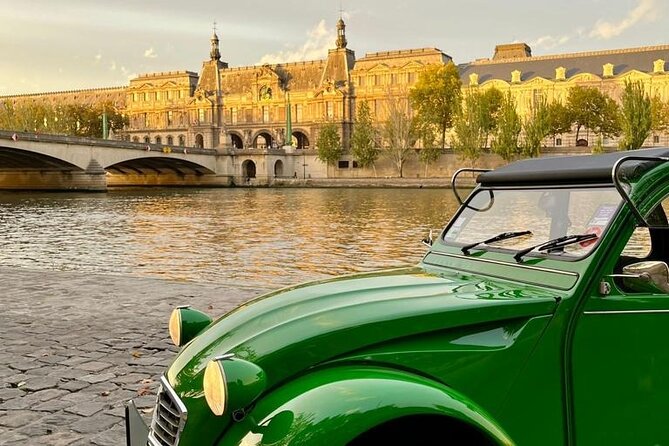 Private tour Paris Little-known places 2 hours in Citroën 2CV - Arènes de Lutèce: a free stop that helps you feel old Paris