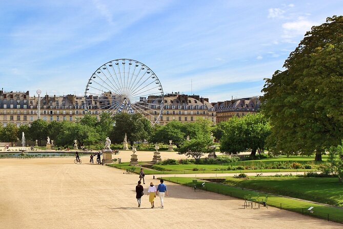 Private Tour with Guide to Midnight in Paris Movie Locations - Why the film locations work so well in Paris