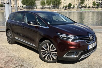 Private Transfer from Marseille Airport to Avignon - What the private car changes for a group of three