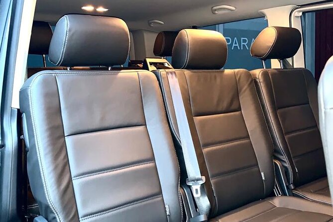 Private Transfer from the City of Paris To Orly Airport (ORY) - Cancellation and booking details that matter