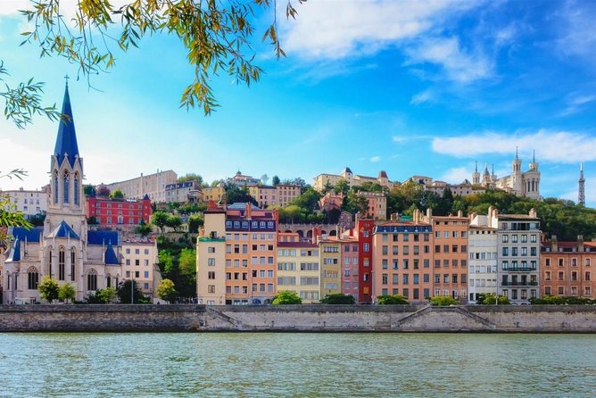 Private Transfer: Lyon Airport LYS to Lyon City in Luxury Van - Meeting your driver inside the arrivals terminal