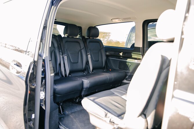 Private Transfers in Paris - Train Stations and Hotels: The Shorter, Smoother End of the Trip