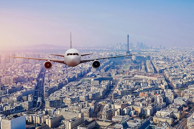 Private Transport from Charles de Gaulle Airport to Paris - A private car for up to three people