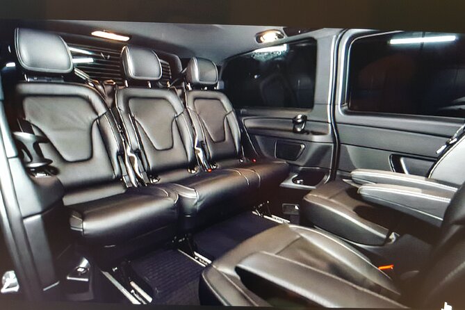 Private Van Transfer from CDG Airport to Paris - Timing: 50 minutes to 1 hour 20 minutes, and why that range is real