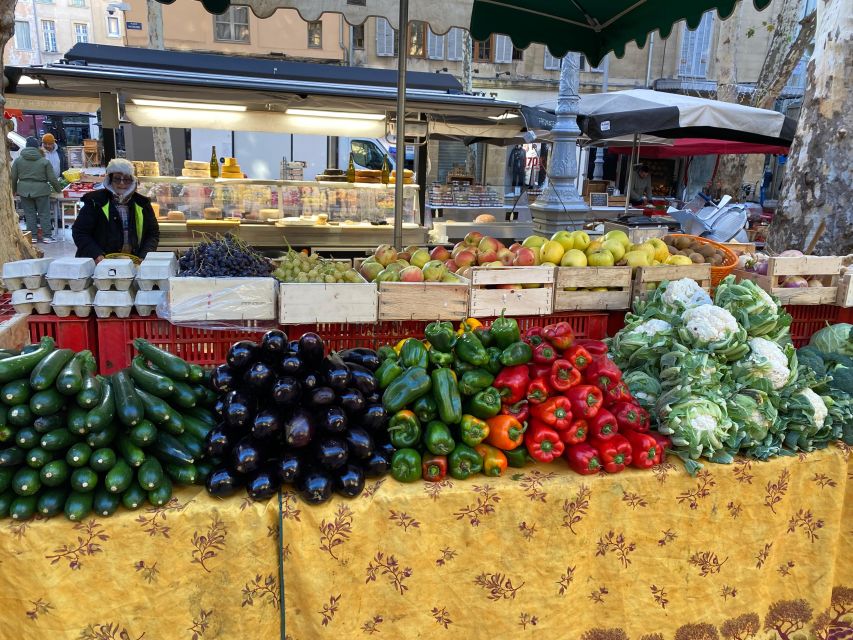 Provencal Market Walking Tour with Tastings - How the guide makes the markets feel effortless