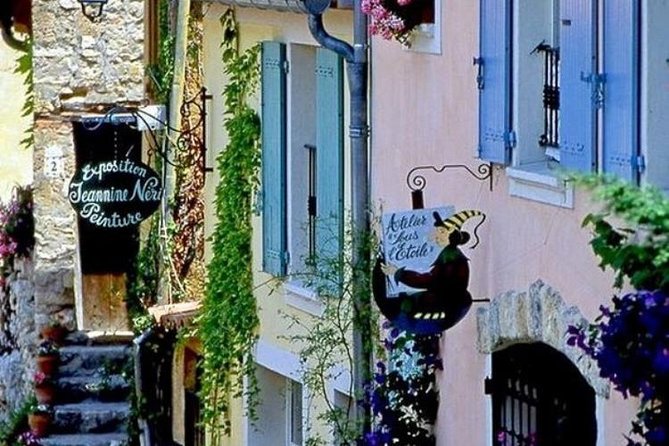 Provence 1/2 day Tour : Saint Paul de Vence, Gourdon, Grasse - A Fast Route Into Provence From Nice