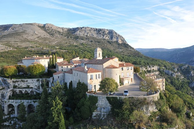 Provence and Tradition - Private Guided Tour - The pace, vehicle, and private service