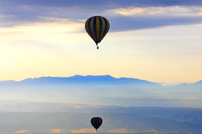 Provence Hot-Air Balloon Ride from Forcalquier - Inside the morning: inflation, safety, takeoff, and how to stay comfortable