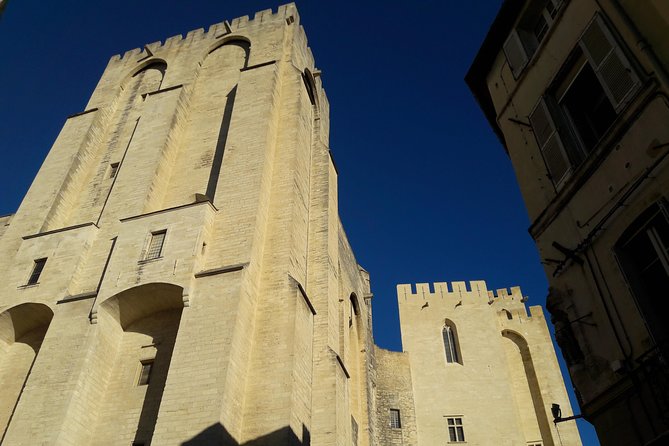 Provence in a Day Trip from Aix - Book It or Skip It? My Call From a Practical Standpoint