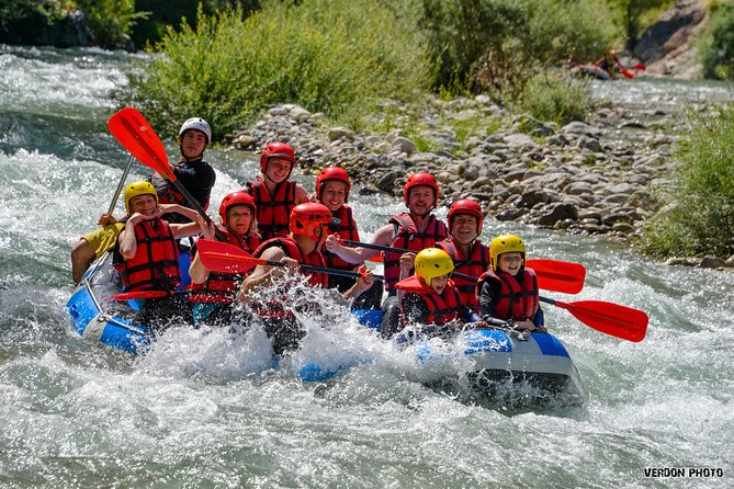 Rafting Verdon – “Explor Verdon” – Family Course - The short ride to the water: mini-bus transfer and the safety briefing that actually matters