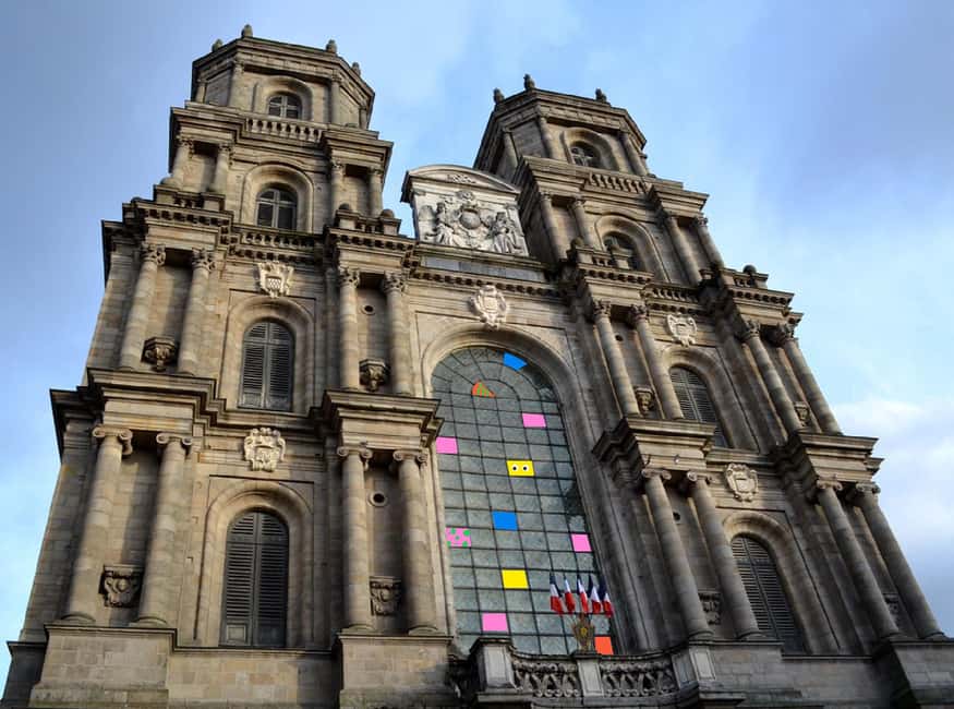 Rennes: Outdoor Escape Game - Le Siège de Rennes - Following the Rennes story through the streets