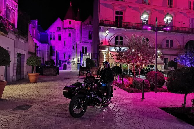 Romantic Tour By Night - Tours at night from a vintage sidecar