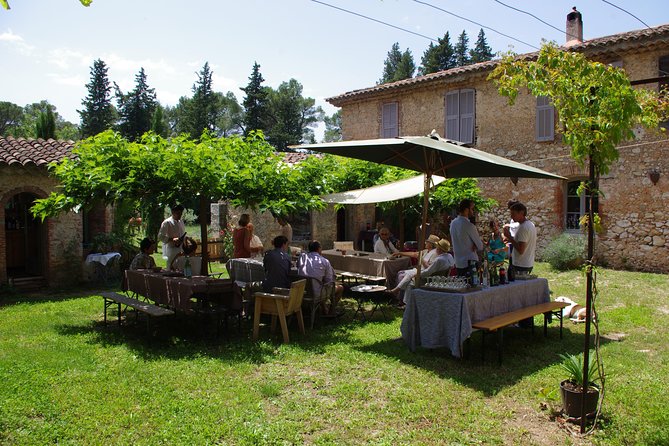 Roséwinetasting Parties or Workshops with a WineEducator at your place - What earlier praise tells you about the host