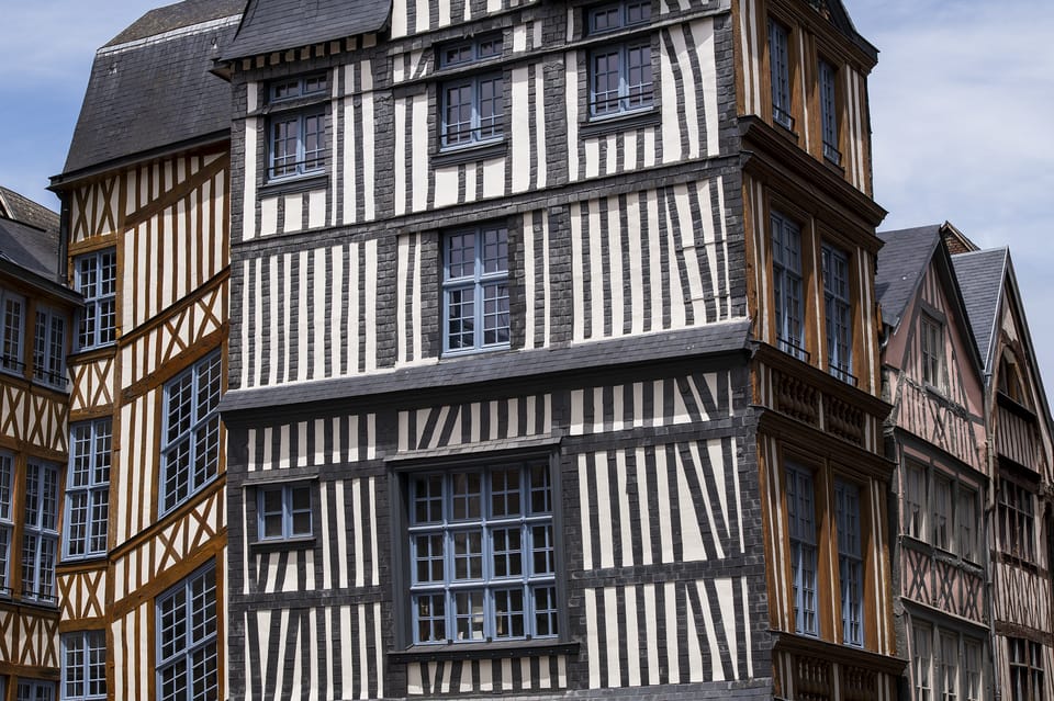 Rouen: Audio Guided City Tour - When stations and closures get in the way