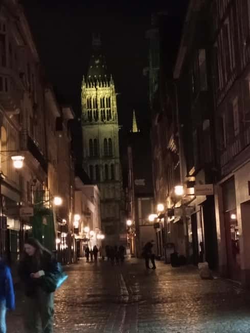 Rouen: Discover Rouen with a licenced tour guide - Price and Value: Is $64 for 2 Hours a Good Deal?