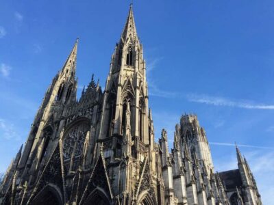 Rouen: Private Walking Tour with a Licensed Tour Guide - Starting at Esplanade Marcel Duchamp
