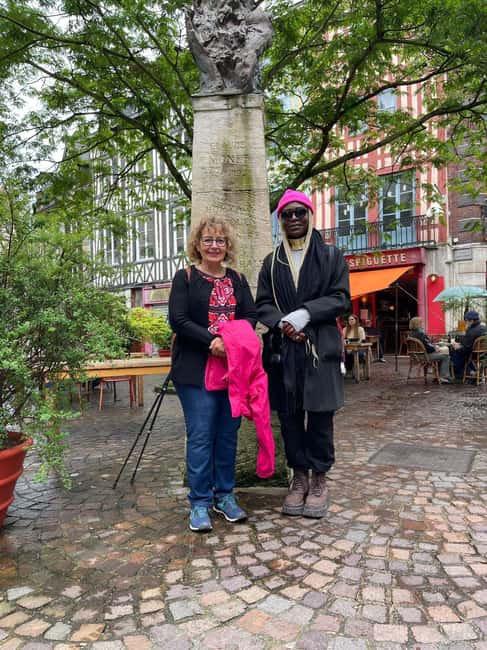 Rouen: Private Walking Tour with a Local - What this tour really is: a Rouen “friend walk,” not a lecture