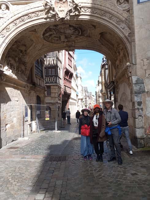 Rouen: Private Walking Tour with a Local - Starting in the right place: cathedral area or Saint-Vincent vestiges