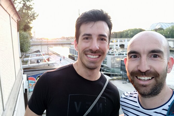 Running in Paris at dawn & see 10 secrets - The Grand Palais, Petit Palais, and the Seine