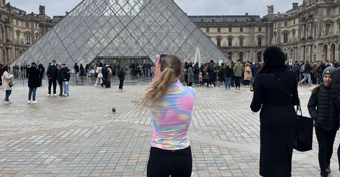 Running Tours in Paris for intermediate to advanced runners - Following the Seine and Paris bridges