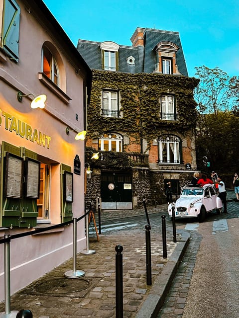 Sacré-Cœur de Montmartre Guided Tour - Who will enjoy this walk most?