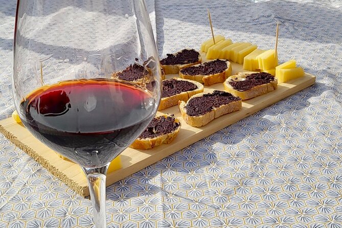 Saint-Emilion Afternoon Wine Tour - 2 Wineries & delicacies - Why Saint-Émilion makes a good afternoon from Bordeaux