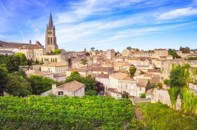 Saint Emilion Day Trip with Sightseeing Tour & Wine Tastings from Bordeaux - What to wear, what to bring, and how to avoid a rough day