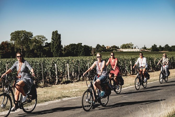 Saint-Emilion Electric Bike Day Tour with Wine Tastings & Lunch - Saint-Émilion in Late Afternoon: Walk the Medieval Village