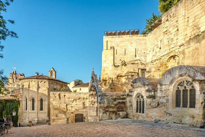 Saint Emilion Half-Day Trip with Wine Tasting & Winery Visit from Bordeaux - Free time in the village: make it count