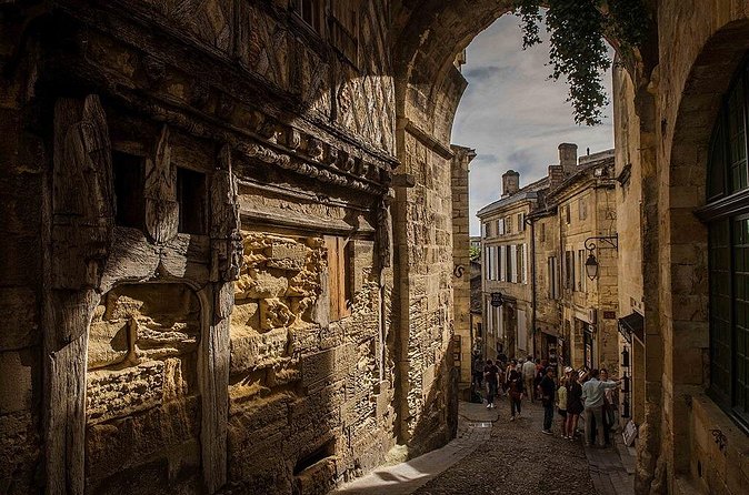 Saint Emilion History Tour with Wine Education and Tasting - Should you book the Saint-Émilion History Tour?