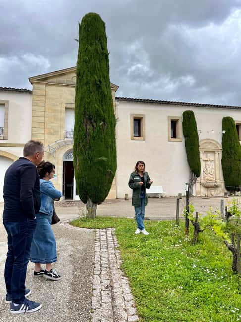 Saint-Émilion & Pomerol : Full day private tour classic car - Cost and value at $411 per person