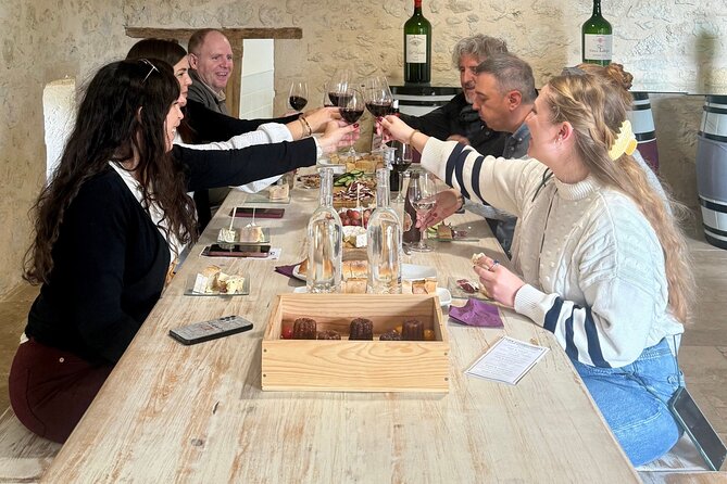 Saint-Émilion & Pomerol Wine Tour: Tastings, Lunch & WSET Guide - Stop 4 in Pomerol (or back in Saint-Émilion): comparing two premium worlds