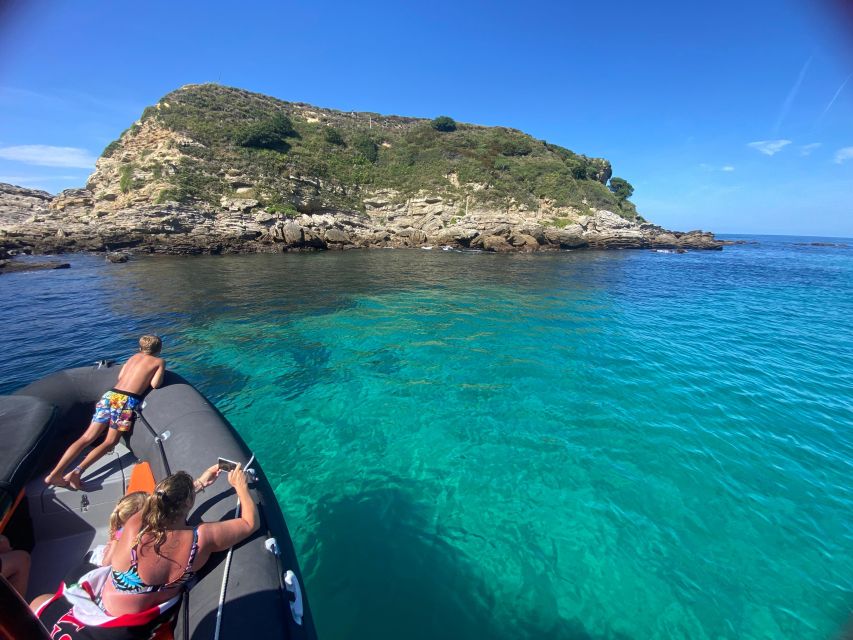 Saint-Jean-de-Luz, Basque country: Boat tour along the Coast - Socoa’s port and fort: the satisfying return-view segment