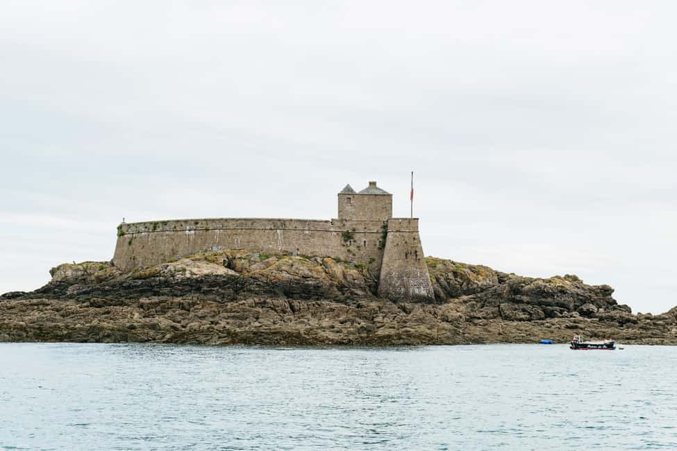 Saint-Malo: Guided Boat Tour with Local Captain - Marin Malouin meeting point: simple, but don’t overthink it
