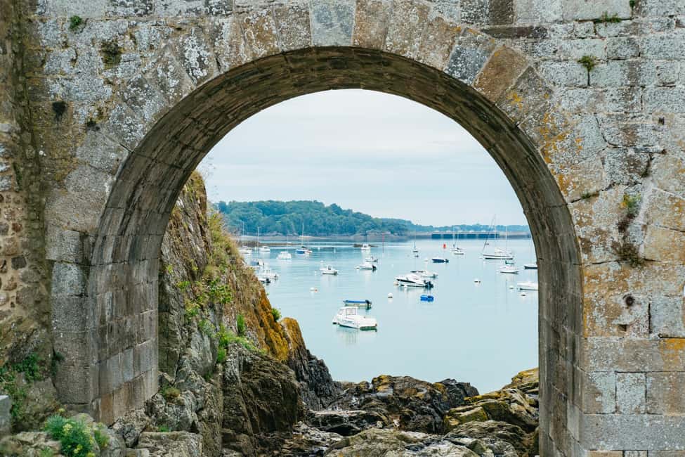 Saint-Malo: Guided Boat Tour with Local Captain - City of Alet: why this stop feels different than a standard photo stop