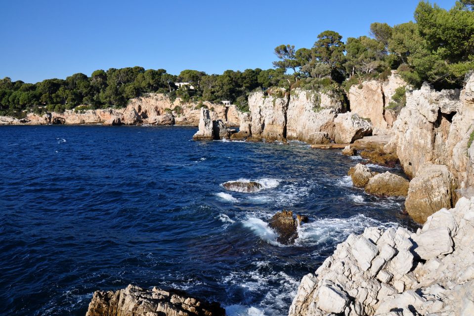 Saint Paul de Vence, Antibes, and Cannes from Nice - Antibes: old town squares, then the Billionaire’s Pier yachts