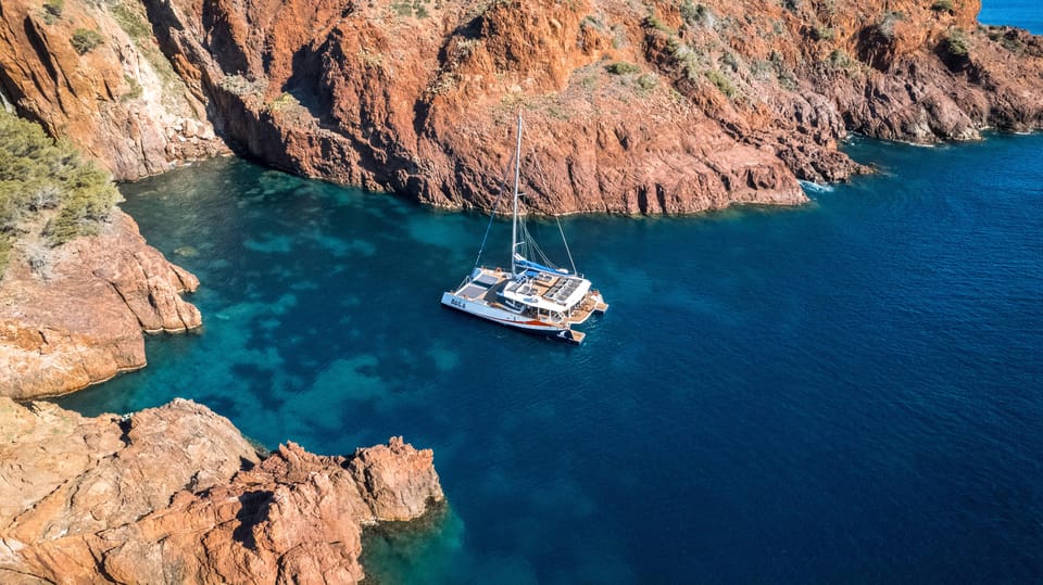 Saint-Raphaël: Day Cruise with Meal to the Lérins Islands - Price and value: what $175 buys you in real comfort
