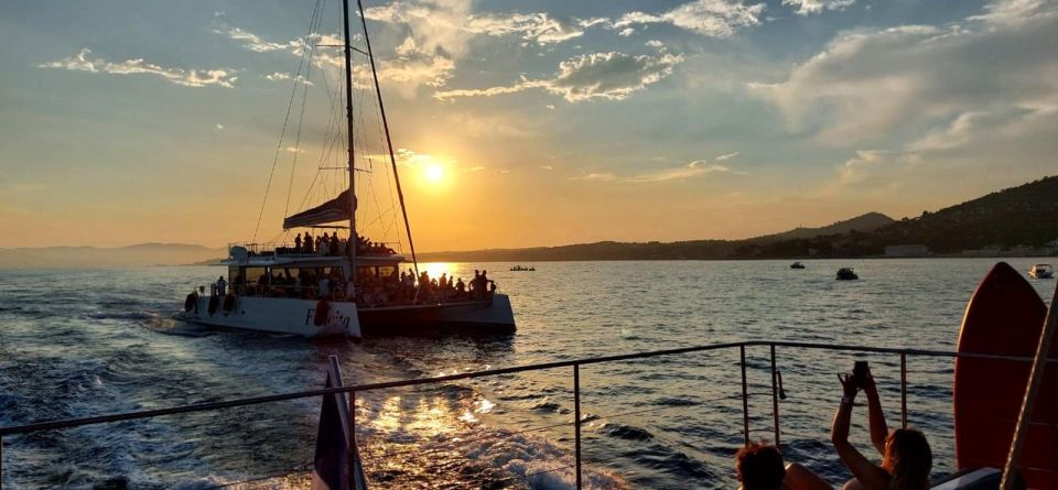 Saint-Raphaël : Sunset Cruise Cape Dramont & Golden Island - Old Port Departure: Where the Trip Starts (and How Not to Miss It)