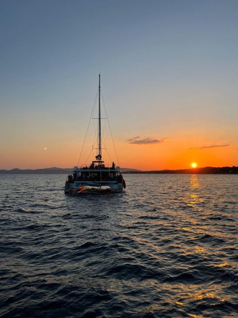 Saint-Raphaël : Sunset Cruise Cape Dramont & Golden Island - The 7:20 PM to 9:30 PM Flow: Easy Timing, Real Sunsets