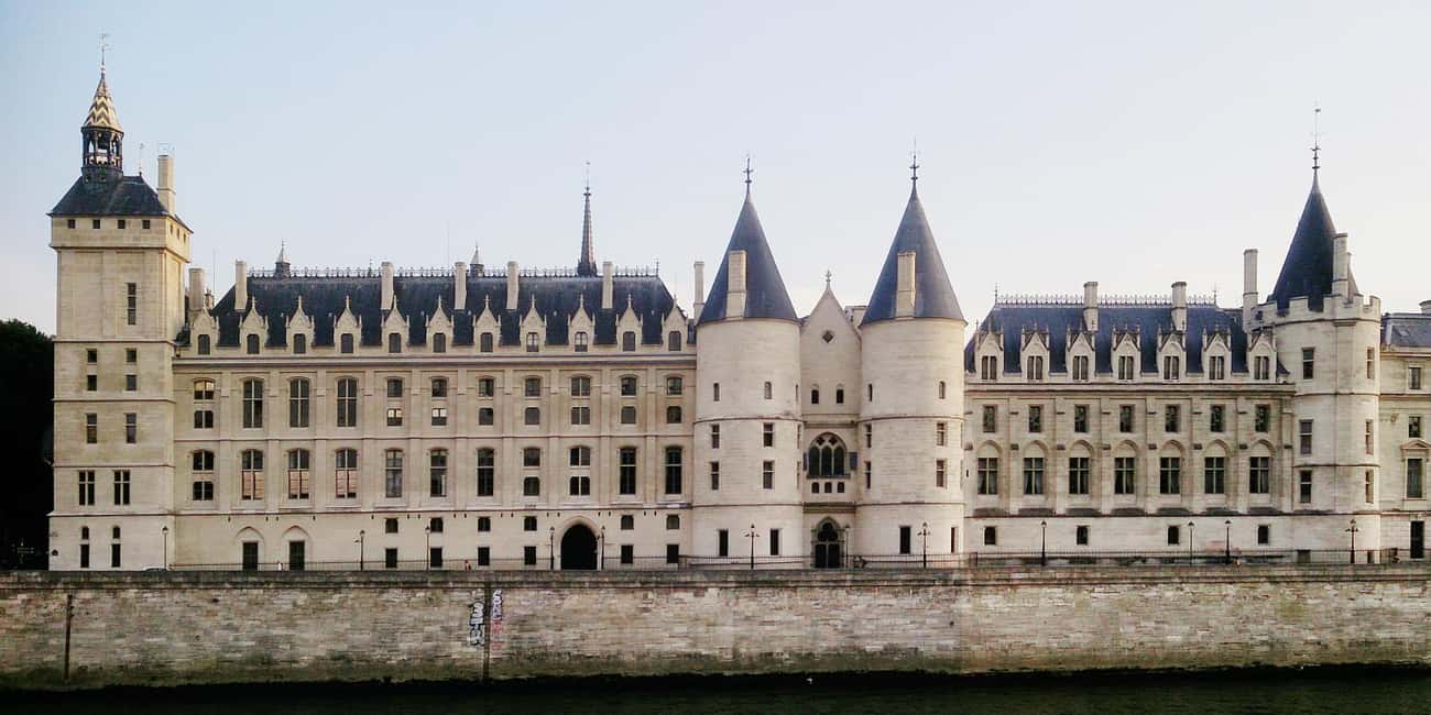 Sainte Chapelle & Conciergerie Private Guided Tour - Why Sainte Chapelle deserves more than a quick look