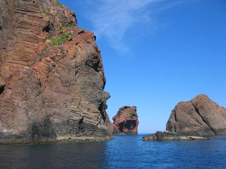 Scandola: Visit the Nature Reserve from Porto (France) - Calanques de Piana and Capo Rosso: two sharp photo stops